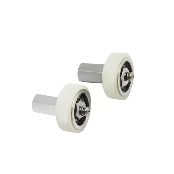 Sealing machine eccentric sleeve assembly